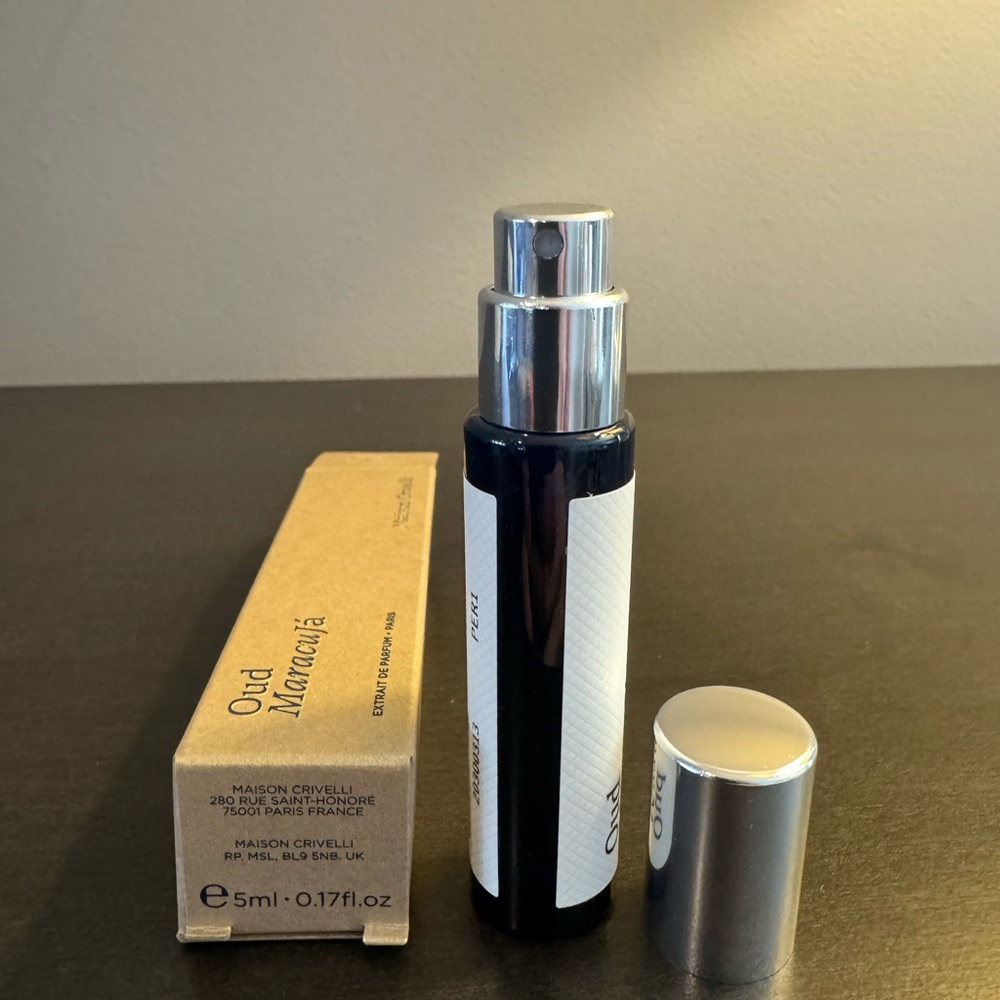 Maison Crivelli Oud Maracuja Extrait 5 ml .17 oz Travel Size Spray NIB - Picture 5 of 5